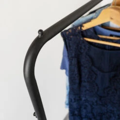 QUVIO Kledingrek Metaal - Zwart -Opslag Meubelwinkel 1000071825 0101