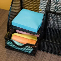 QUVIO Bureau Organizer 5 Vakken + 1 Lade + 1 Plankje Met Gaas - Zwart 7 QUVIO Bureau Organizer 5 Vakken + 1 Lade + 1 Plankje Met Gaas - Zwart -Opslag Meubelwinkel 1000091603 0101